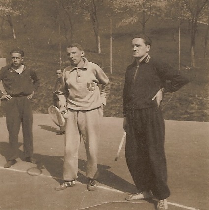RHB TENIS